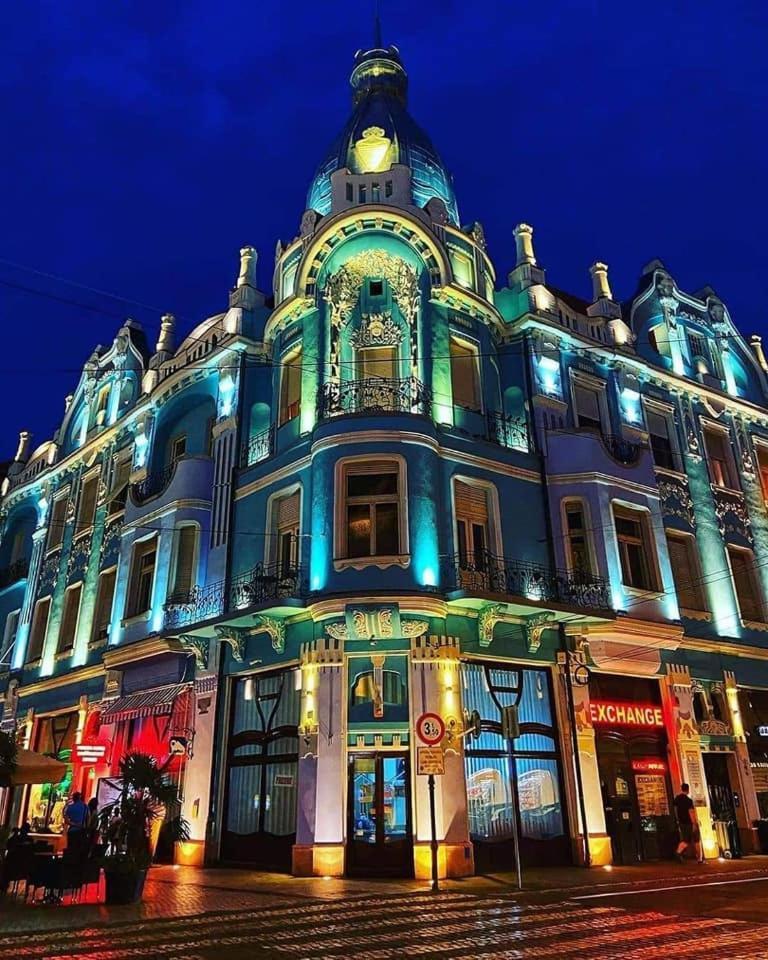 Casa Casy Villa Oradea Luaran gambar