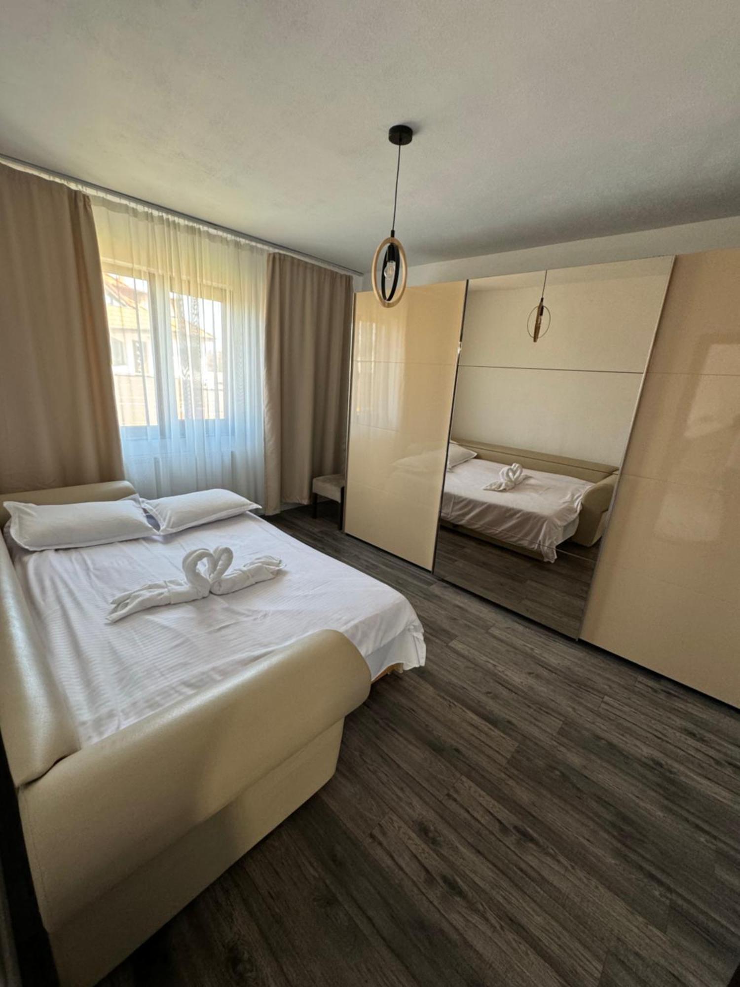 Casa Casy Villa Oradea Luaran gambar