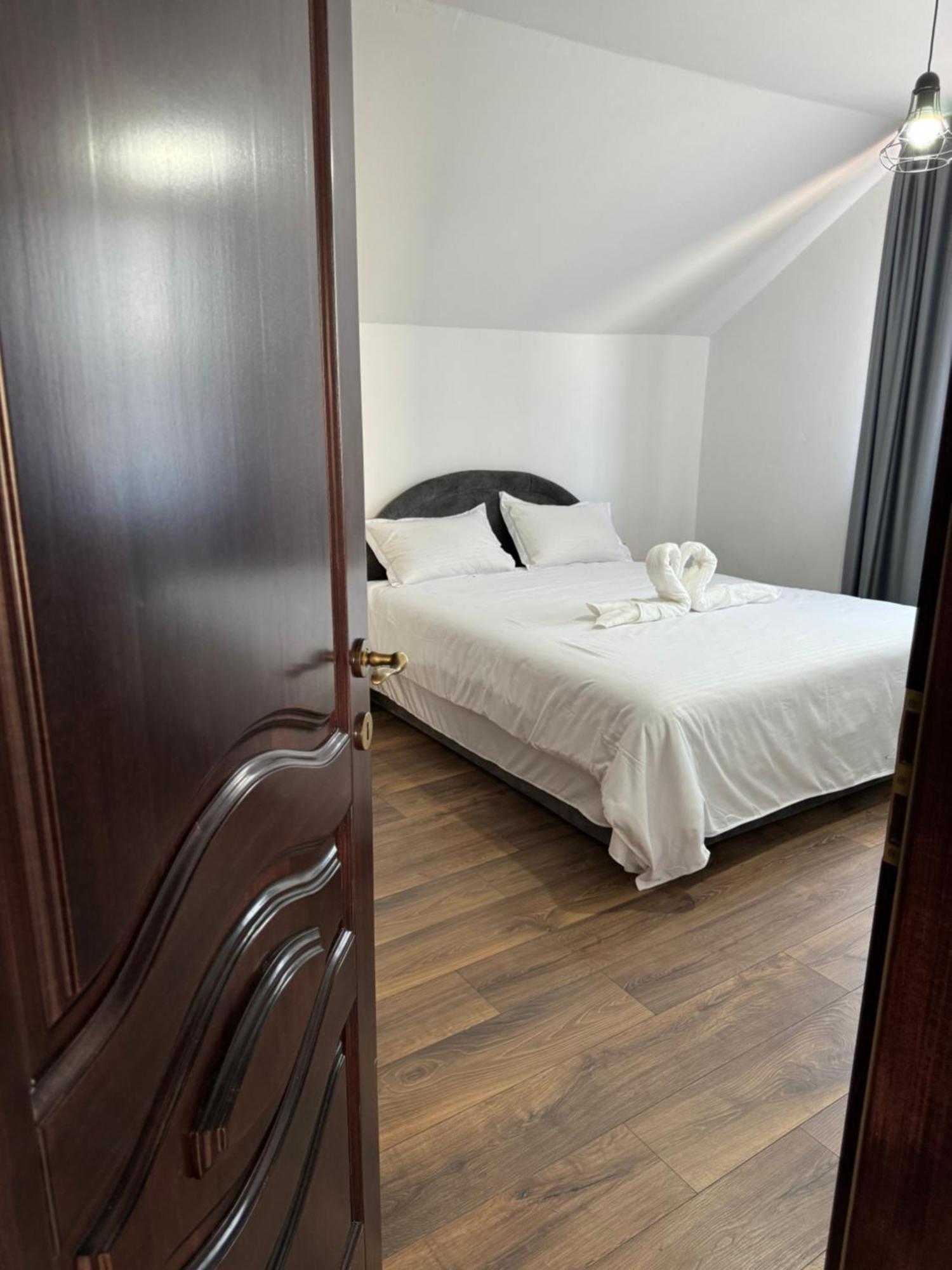 Casa Casy Villa Oradea Luaran gambar