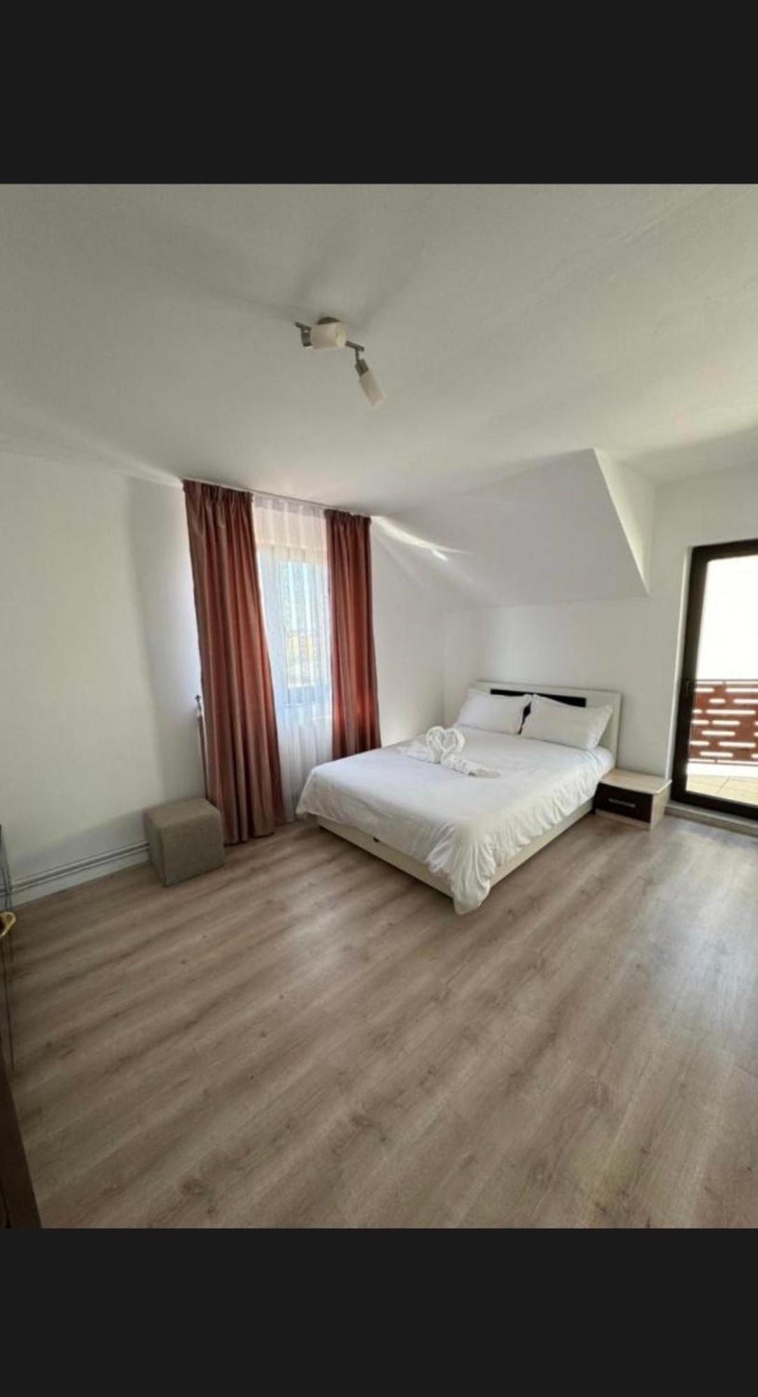 Casa Casy Villa Oradea Luaran gambar